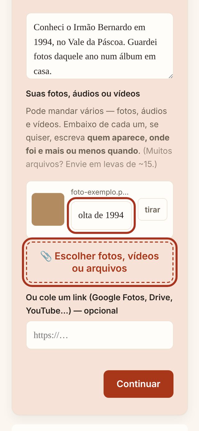 A foto anexada, com a linha de legenda preenchida e destacada.